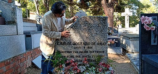 Fernando Iwasaki tumba oquendo de amat